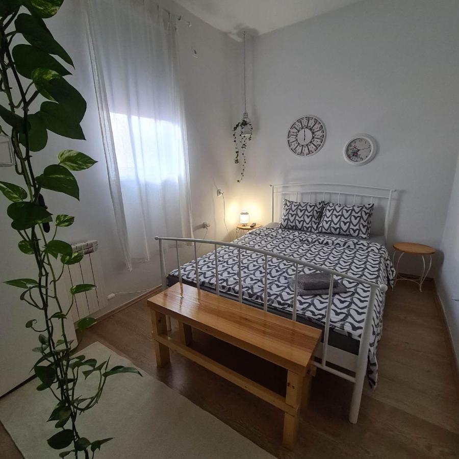 Sobe Divna Velika Mlaka Exterior foto